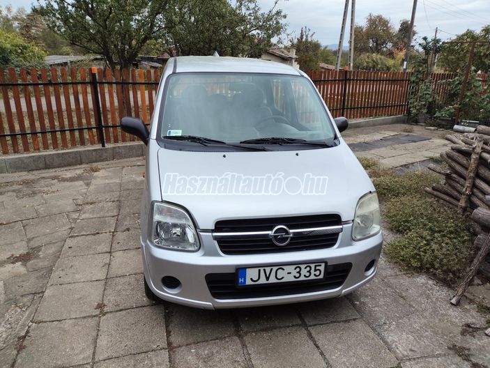 OPEL AGILA 1.2 Essentia