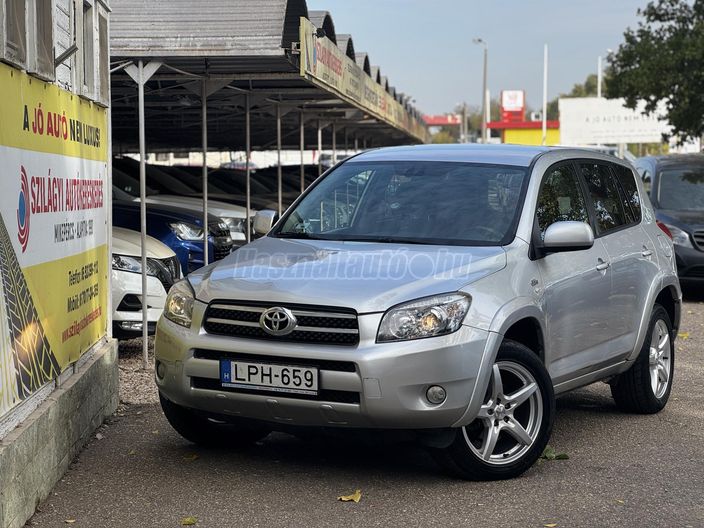 TOYOTA RAV 4 Rav4 2.2 D-4D X Leather