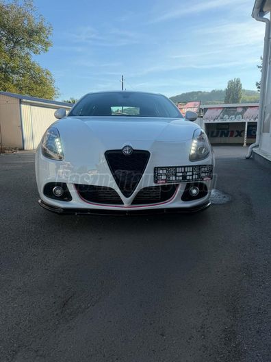 ALFA ROMEO GIULIETTA 1.6 JTD Distinctive