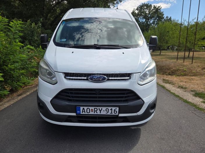 FORD TRANSIT Tourneo Custom 2.2 TDCi 300 LWB Titanium