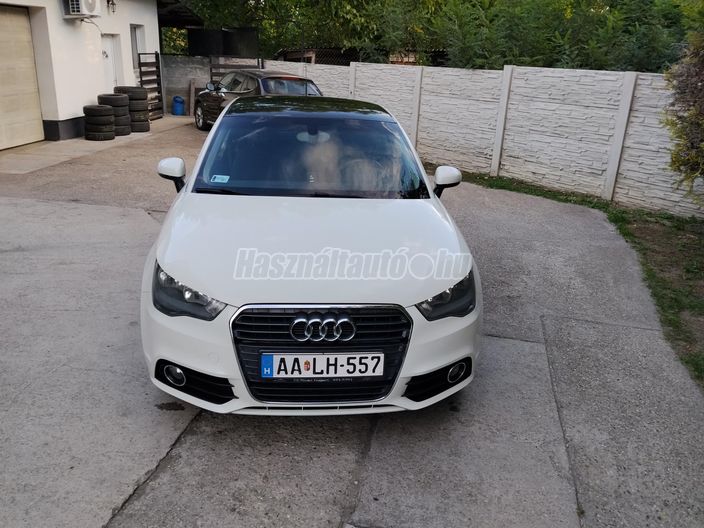 AUDI A1 1.6 TDI DPF Attraction