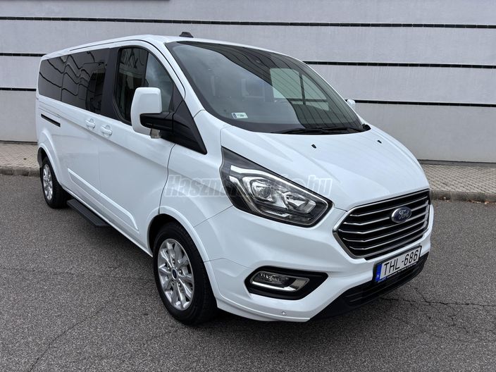 FORD TRANSIT Tourneo Custom 2.0 TDCi 320 L2H1 Titanium (9 személyes )