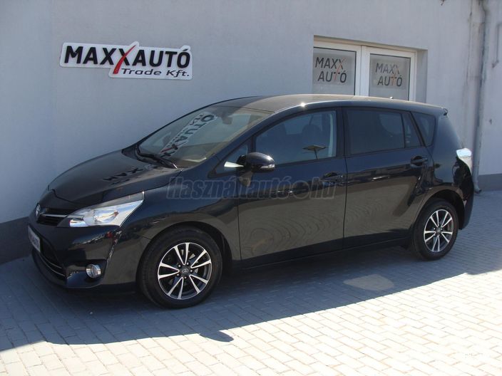 TOYOTA VERSO 2.0 D-4D Lounge
