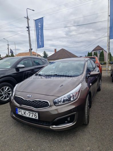 KIA CEE'D SW 1.4 CVVT Silver