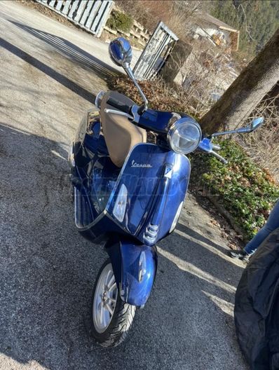 VESPA PRIMAVERA 50 4T