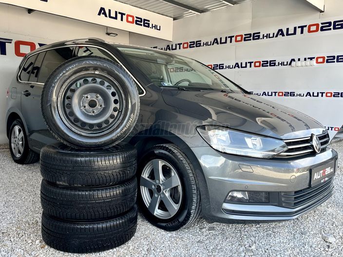 VOLKSWAGEN TOURAN 1.5 TSI ACT Comfortline