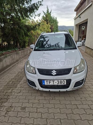 SUZUKI SX4