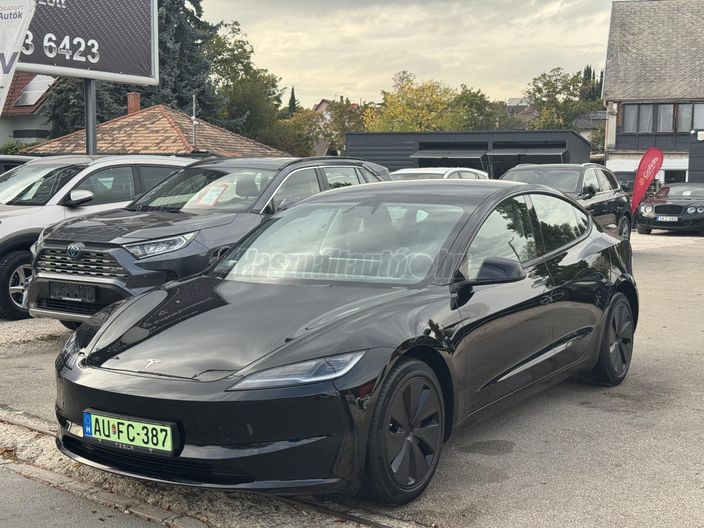 TESLA MODEL 3 RWD Premium (Automata)