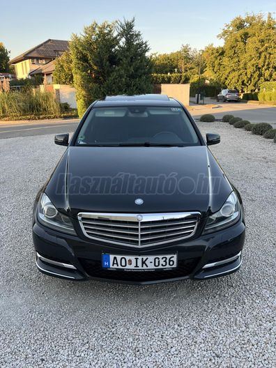MERCEDES-BENZ C 250