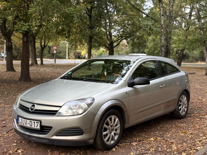 OPEL ASTRA H 1.6 GTC Enjoy