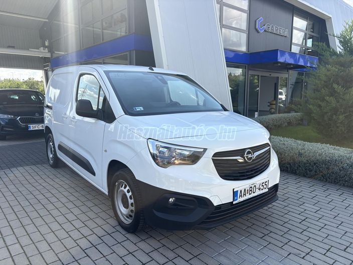 OPEL COMBO Cargo 1.5 DTH L1H1 2.4t Cargo Edition (Automata) (3 személyes )