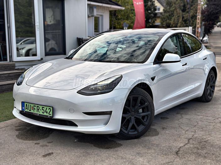 TESLA MODEL 3 Long Range AWD (Automata)