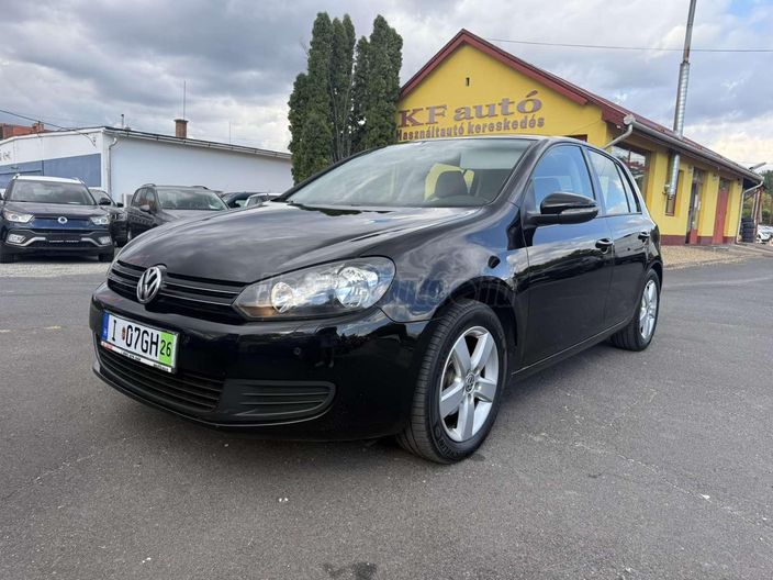 VOLKSWAGEN GOLF VI 1.6 TDi Trendline