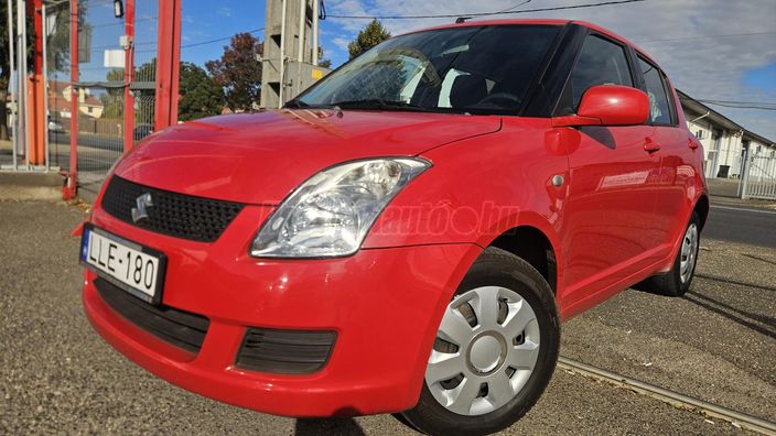 SUZUKI SWIFT 1.3 GLX CD AC