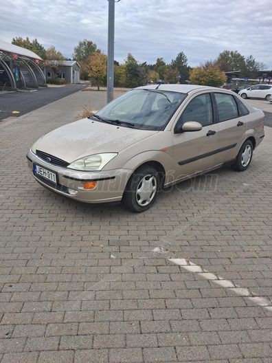 FORD FOCUS 1.8 Ghia