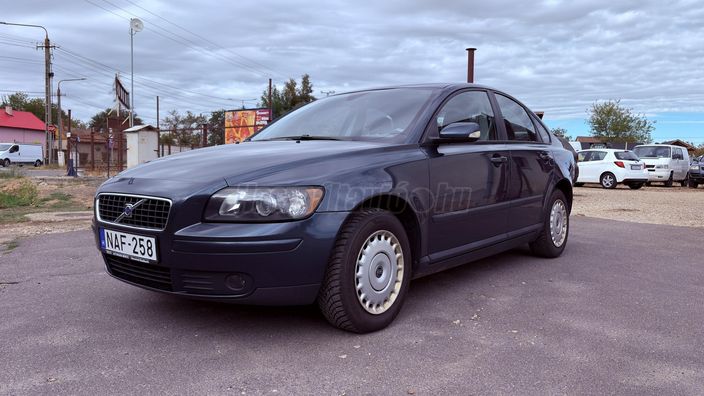 VOLVO S40 1.6 Kinetic