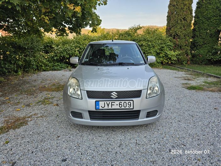 SUZUKI SWIFT 1.3 GLX CD AC