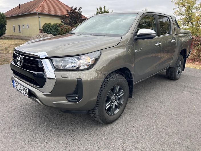 TOYOTA HILUX 2.4 D-4D 4x4 Double Active (Automata)