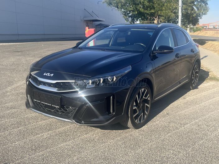 KIA XCEED 1.6 GDI PHEV X-Gold DCT