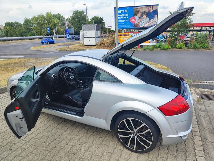AUDI TT Coupe 1.8 T