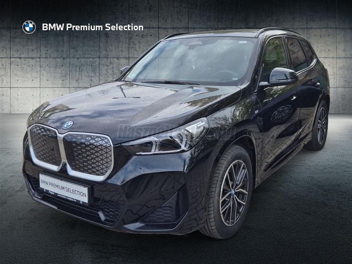 BMW IX1 xDrive30 GYÁRI ÉS 2 ÉV PREMIUM SELECTION GARANCIÁVAL