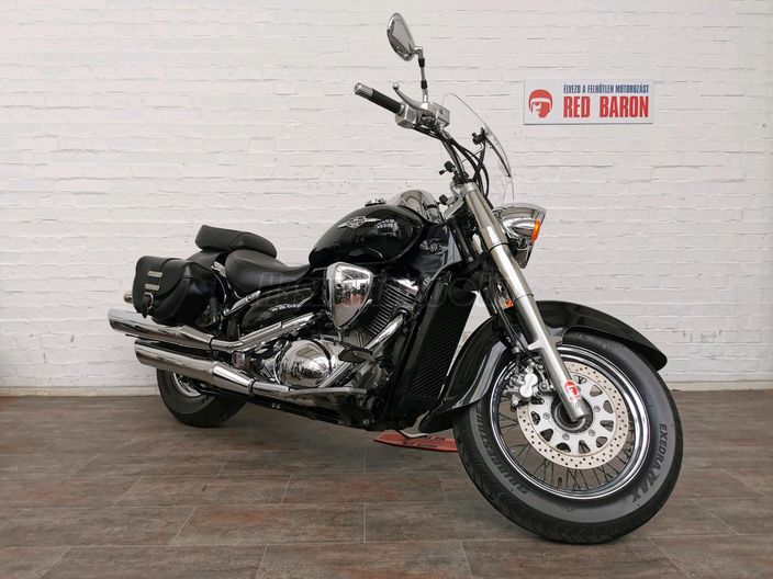 SUZUKI VL 800 (INTRUDER)
