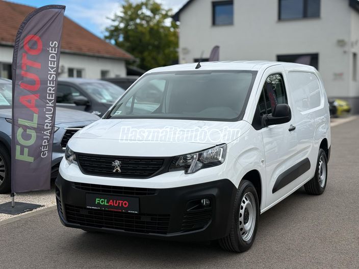 PEUGEOT PARTNER 1.5 BlueHDi 100 Premium L2 1000 (3 személyes )