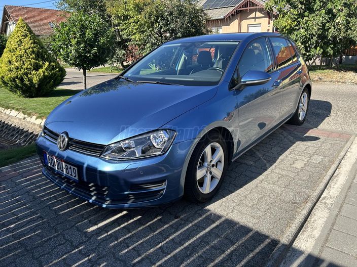 VOLKSWAGEN GOLF 1.2 TSI BMT Comfortline