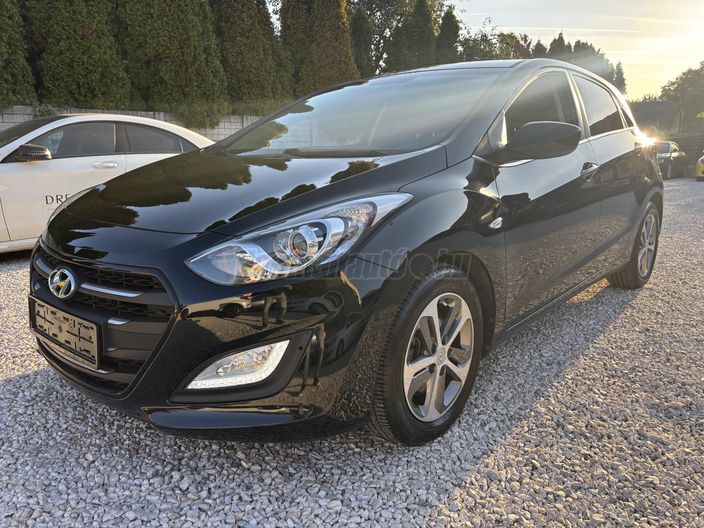 HYUNDAI I30 1.6 GDi Style (Automata)