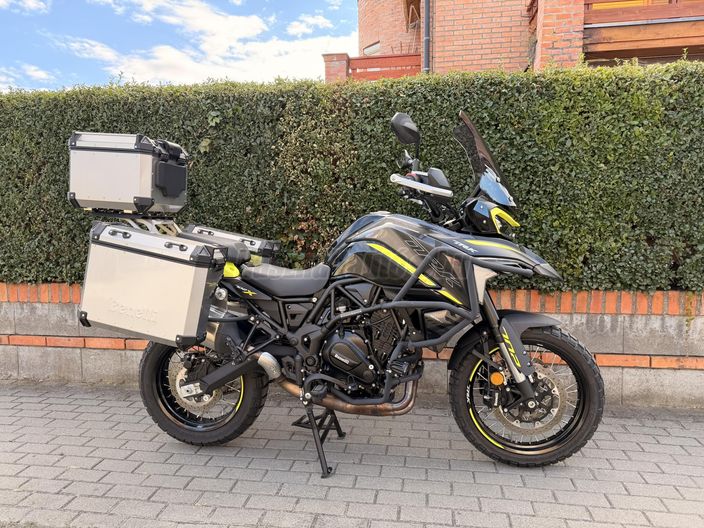 BENELLI TRK 702 X