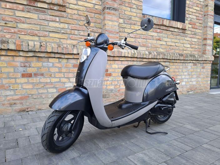 HONDA SCOOPY