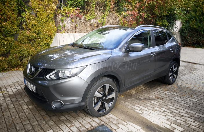 NISSAN QASHQAI 1.2 DIG-T N-Connecta EURO6