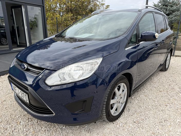 FORD C-MAX Grand 1.6 VCT Champions [7 személy]