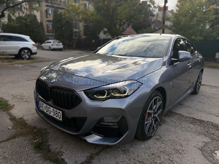 BMW 220 220d M Sport (Automata)