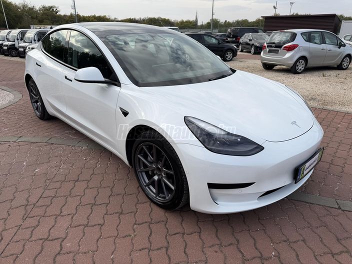 TESLA MODEL 3 RWD (Automata)