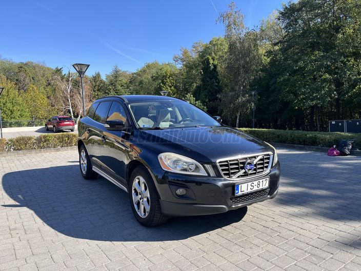 VOLVO XC60 2.4 D Geartronic