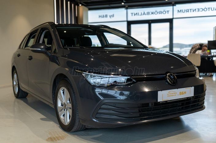 VOLKSWAGEN GOLF VIII Variant 2.0 TDI Life DSG