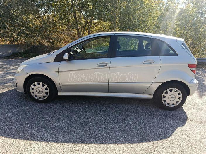MERCEDES-BENZ B 170
