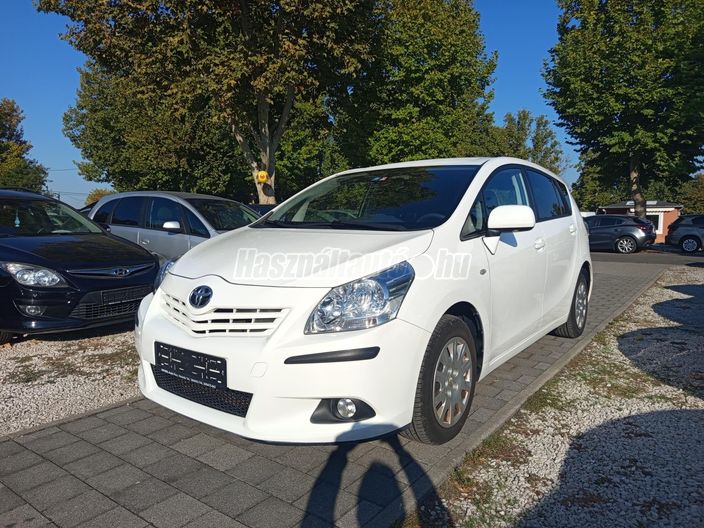 TOYOTA VERSO 1.6 Style Navi