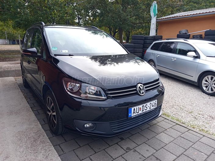 VOLKSWAGEN TOURAN 1.6 CR TDI Trendline