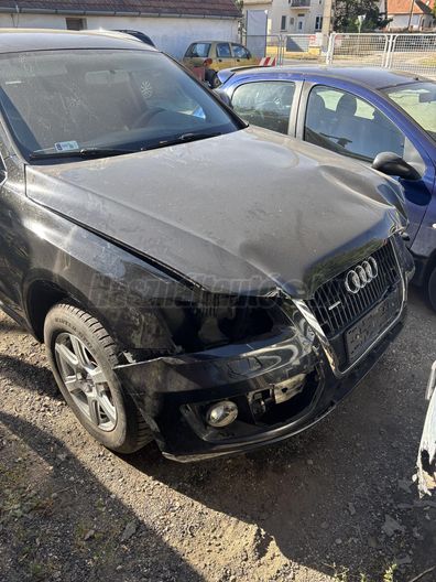AUDI Q5 3.0 TDI DPF quattro S-tronic