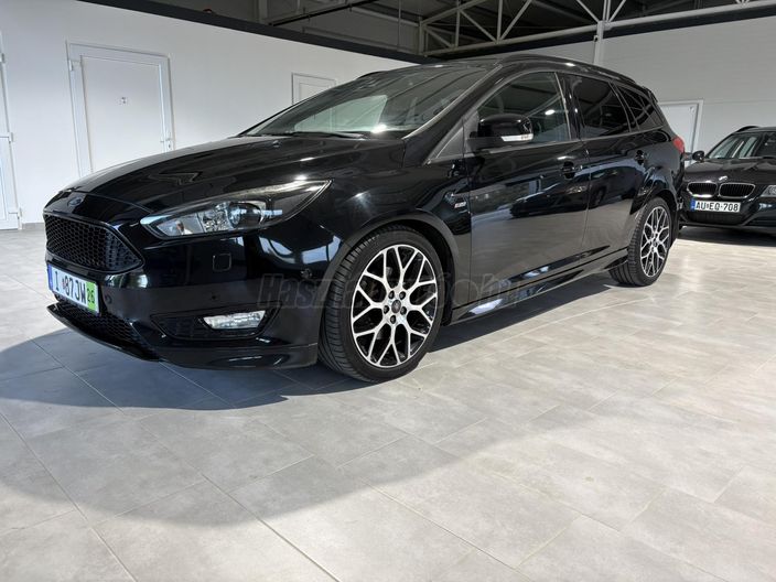 FORD FOCUS 2.0 TDCi ST-Line Black