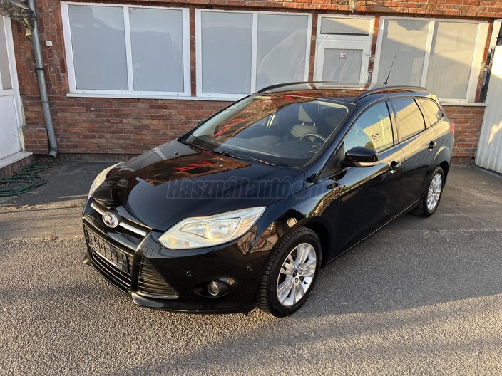 FORD FOCUS 1.6 Ti-VCT Titanium