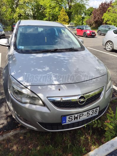 OPEL ASTRA J Sports Tourer 2.0 CDTI Enjoy