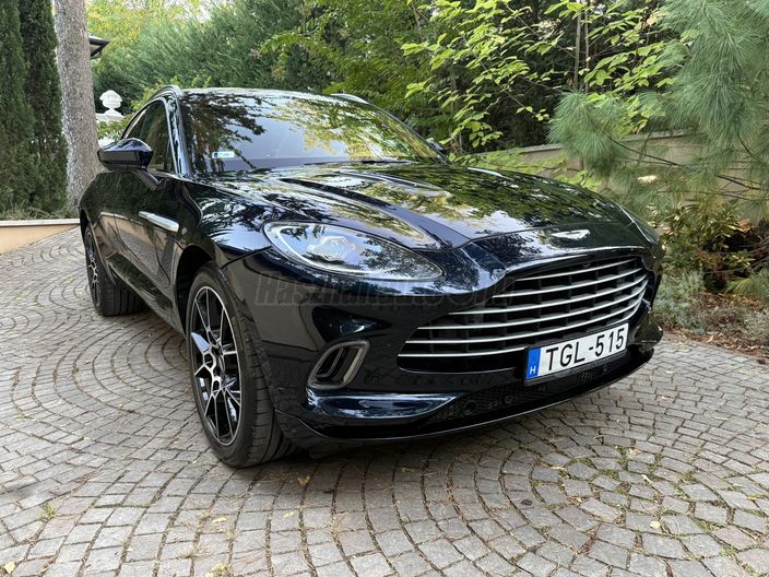 ASTON MARTIN DBX 4.0 V8. (Automata)