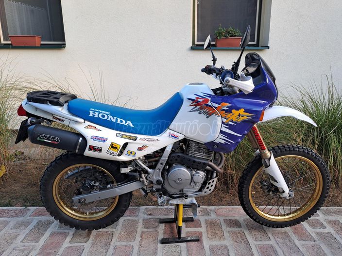 HONDA NX 650 DOMINATOR