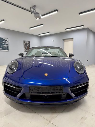 PORSCHE 911 Carrera 4 GTS PDK