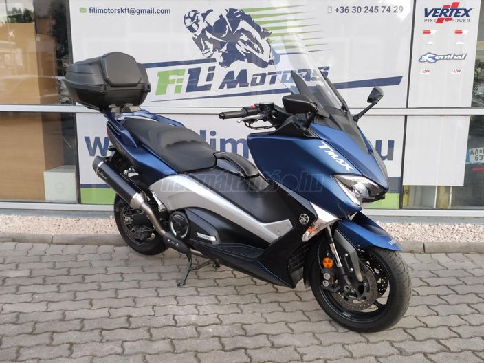 YAMAHA TMAX