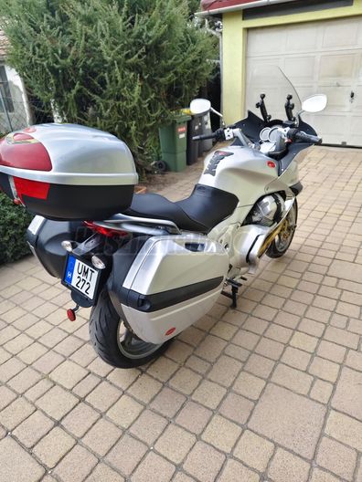 MOTO GUZZI NORGE GT 1200