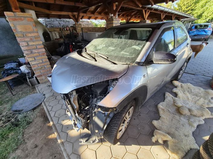 TOYOTA AYGO 1.0 x-play
